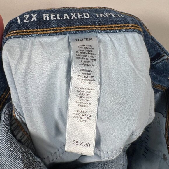 Men's Relaxed Fit Blue Jeans - Picture 12 of 13